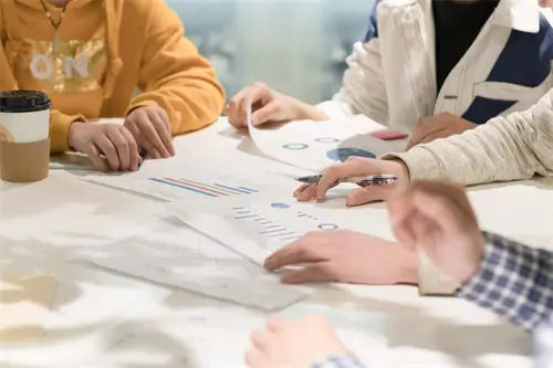 李佳名字含义英文